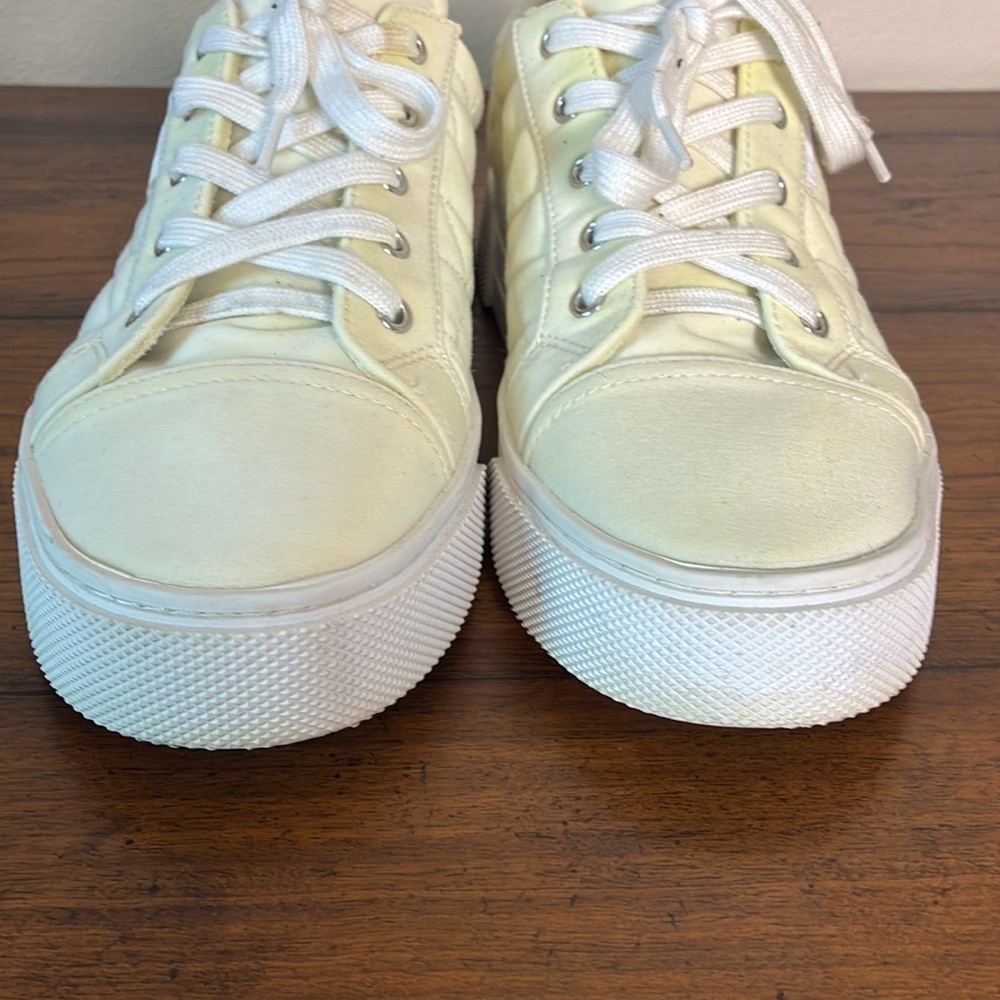 NINE WEST Women 10M Butter Yellow Off White Hola Diamond Quilted Sneaker Classic - Picture 4 of 12